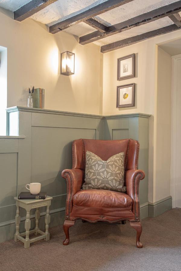 The Old Mill Inn Dearham エクステリア 写真